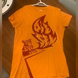 ORANGE DIESEL BRAND GRAPHIC TEE (MEN’S)